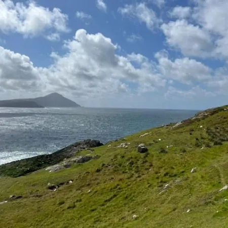 Shore Road, Achill Island * Cashel (Mayo)